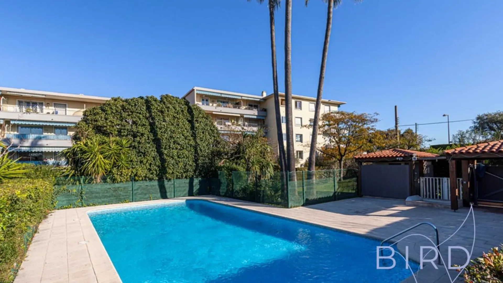 Spacious Apartment Pool And Parking Antibes France