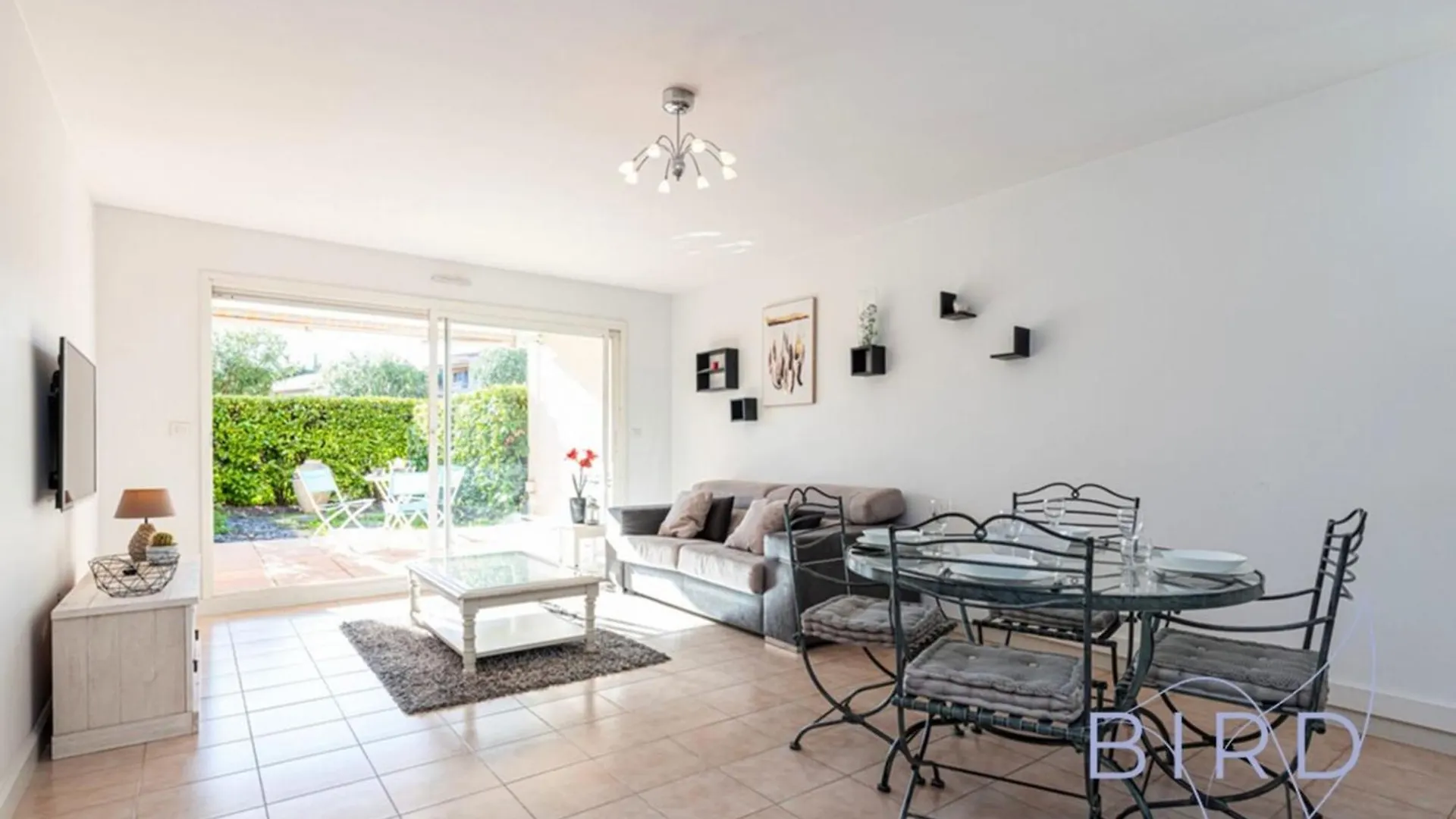 Spacious Apartment Pool And Parking Antibes