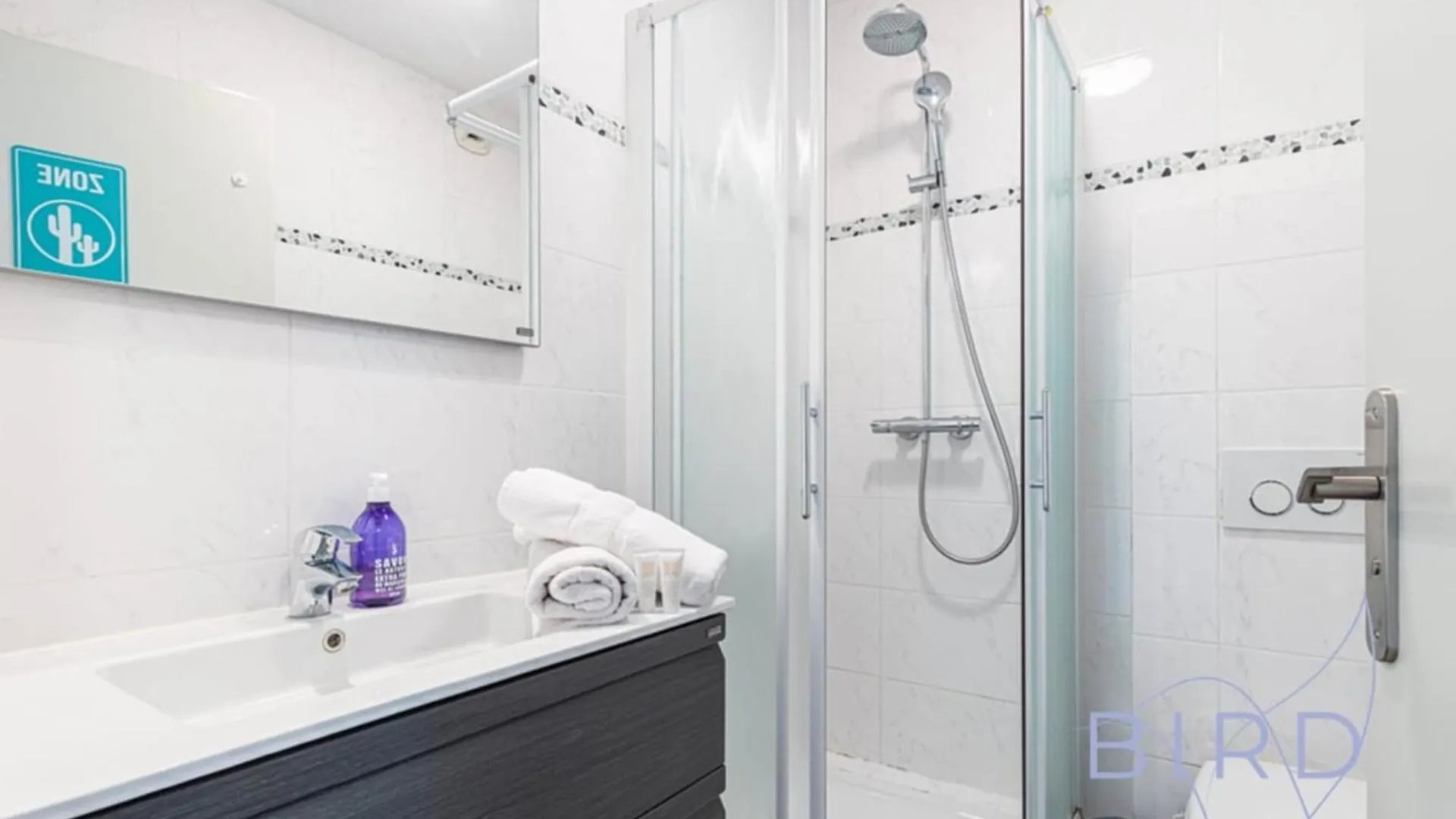 Spacious Apartment Pool And Parking Antibes