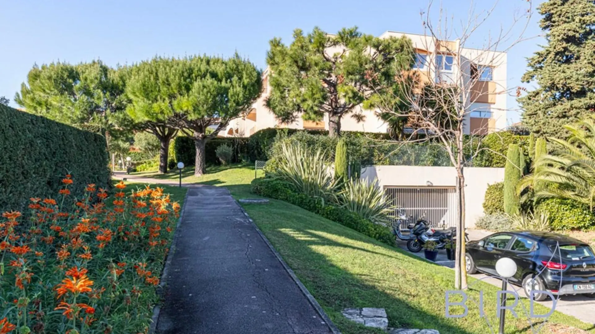 Spacious Apartment Pool And Parking Antibes